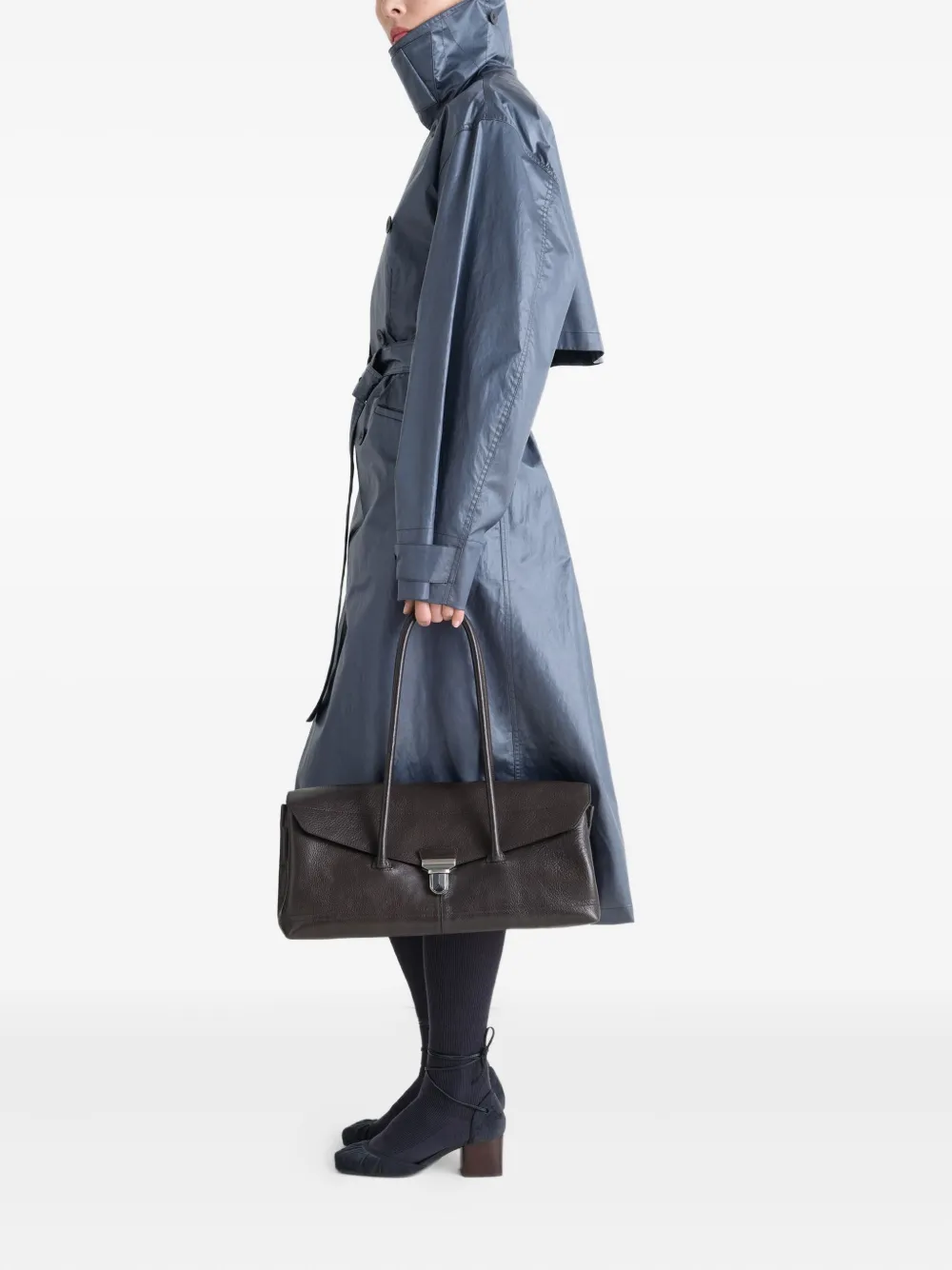 LEMAIRE Gear leather shoulder bag | Women | Image 2