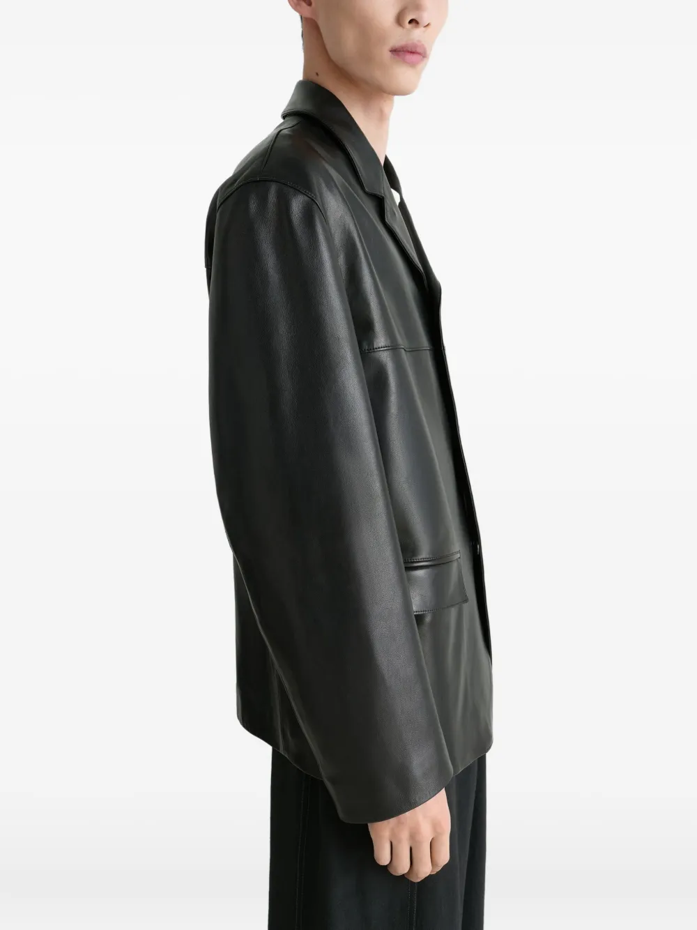 Lemaire Tailored Single-breasted Leather Jacket In Black