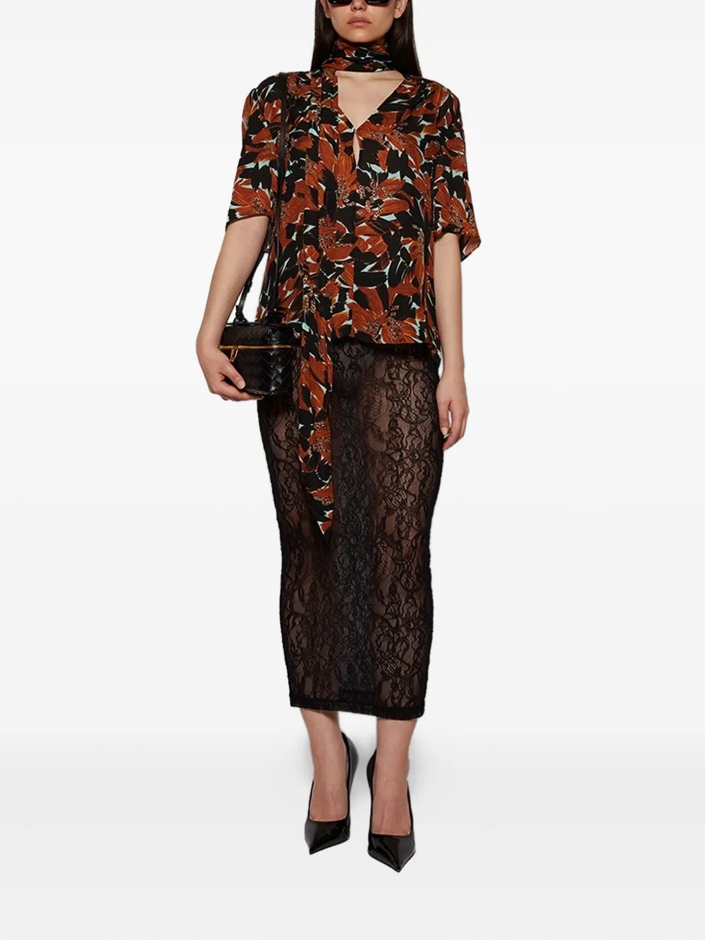 ACE HARPER tie-neck floral-print blouse - Bruin