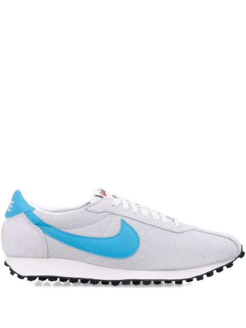 Nike Revolution 6 FlyEase sneakers