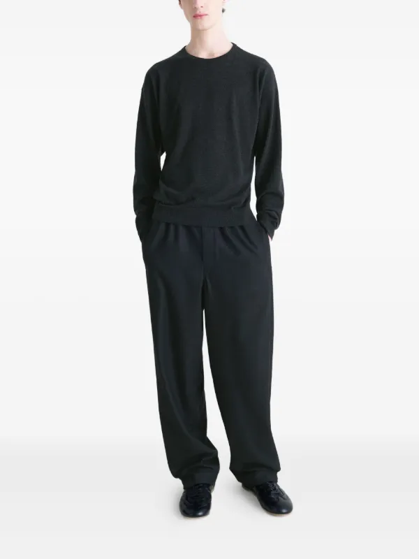 LEMAIRE クルーネック ニットセーター ブラック LEMAIRE クルーネック | SWEATER（ニット&frasl;セーター）｜LEMAIRE（ルメール）の Coal 上質なウール