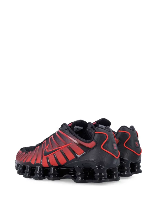 Nike Shiox TL スニーカー | レッド | FARFETCH JP