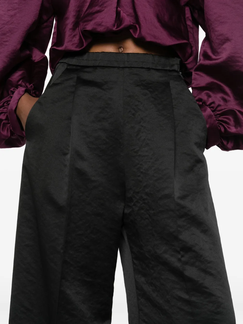 Forte Geplooide cupro broek Zwart