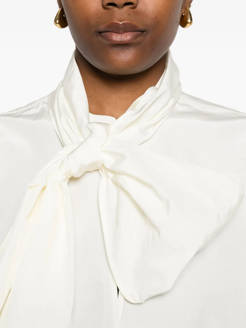 Forte Blouse met strikkraag Beige