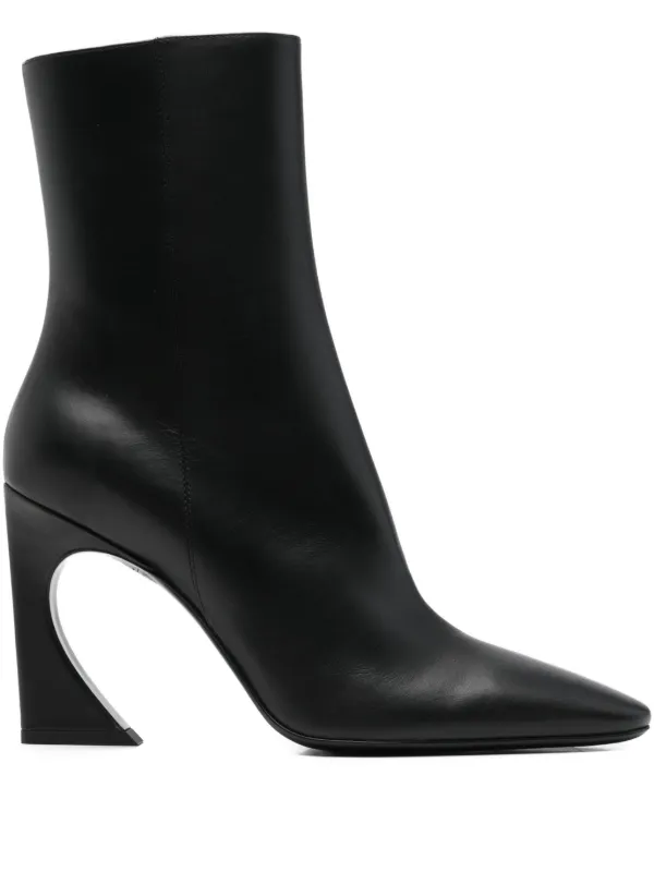 Fendi Arco Point-toe Ankle Boots in Black