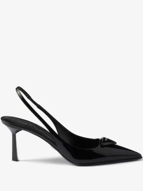 Prada Scarpin slingback de couro envernizado