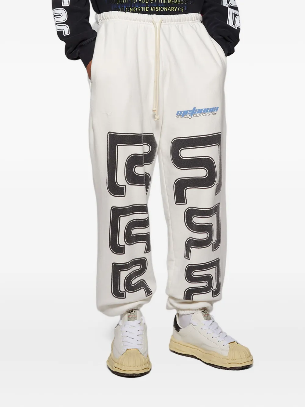 RRR123 グラフィック スウェットパンツ | ホワイト | FARFETCH JP