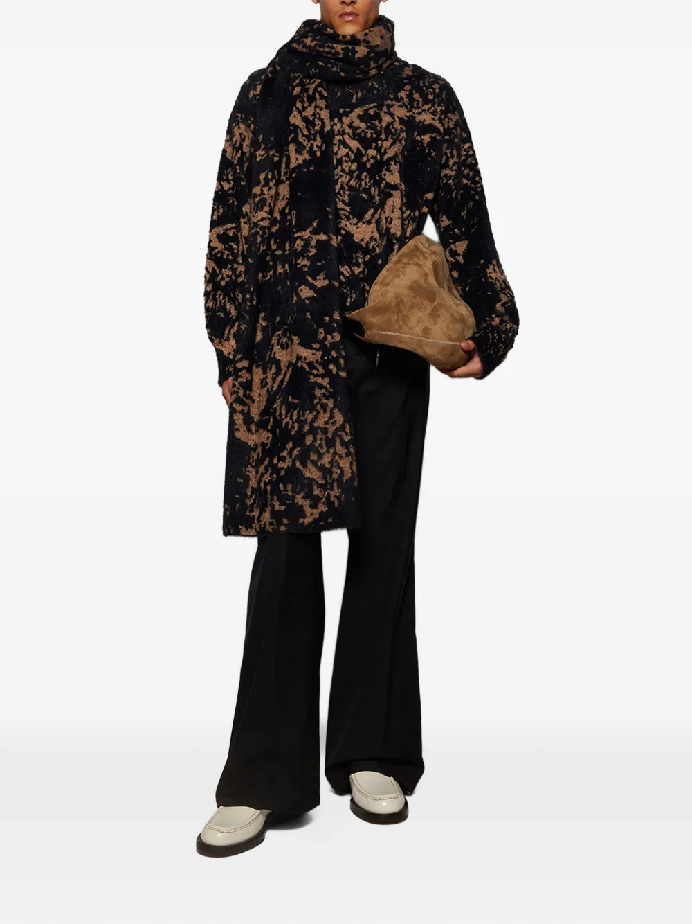 Études Studio suéter con cuello redondo en colaboración con Claire Tabouret | Suéteres | Image 2