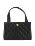 CHANEL Pre-Owned 2002 diamond-quilted handbag - Black