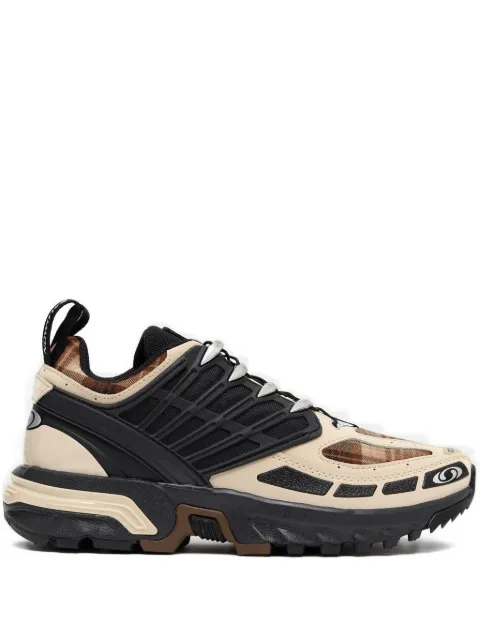 Salomon lace-up sneakers