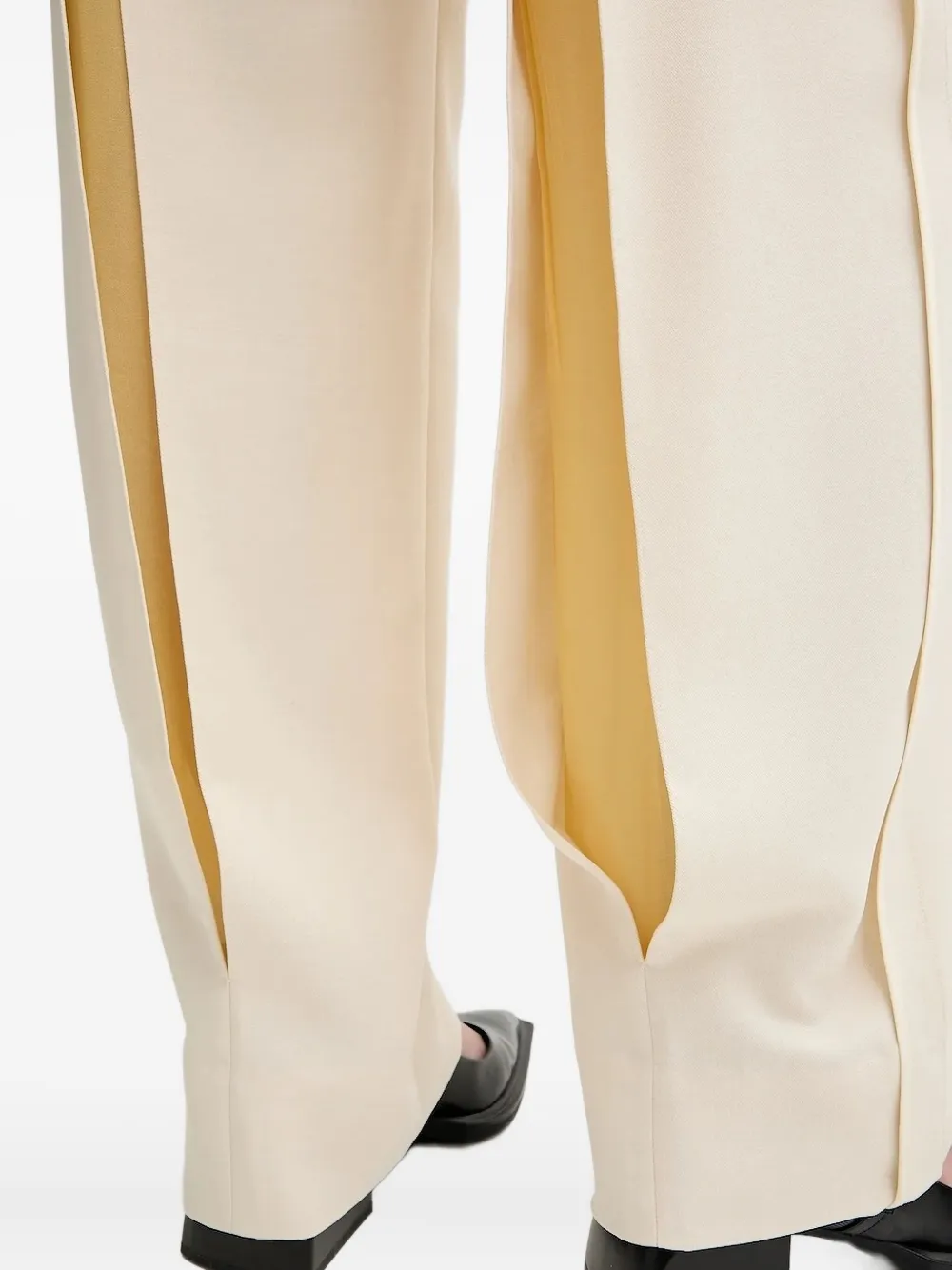 Stine Goya Broek met split Beige