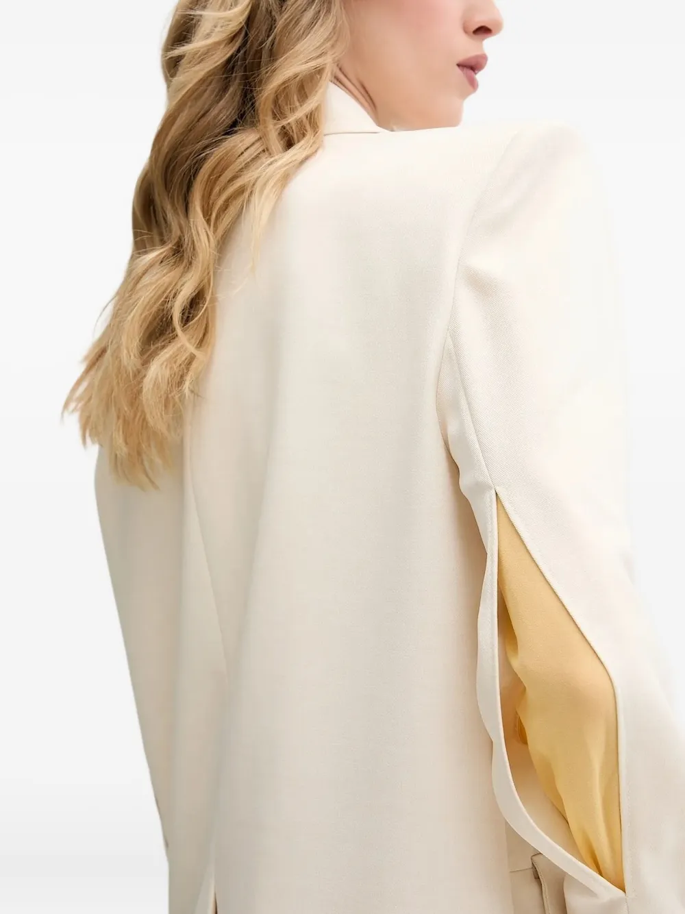 Stine Goya Blazer met split in de mouwen Wit