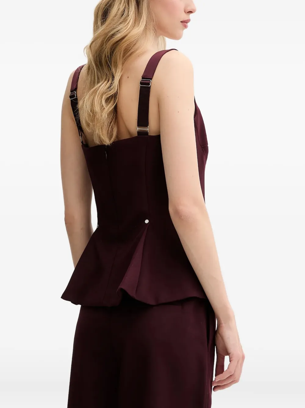 Stine Goya Sleeveless Fitted Waist Top Aubergine In Burgundy