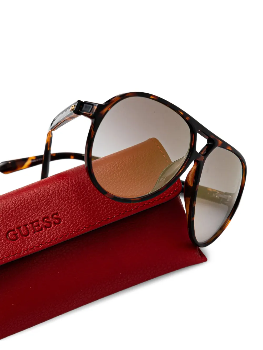 GUESS EYEWEAR Zonnebril met piloten montuur Bruin