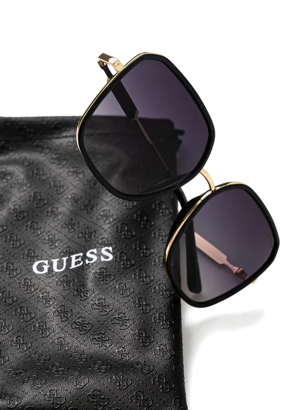 GUESS EYEWEAR Zonnebril met vierkant montuur Zwart