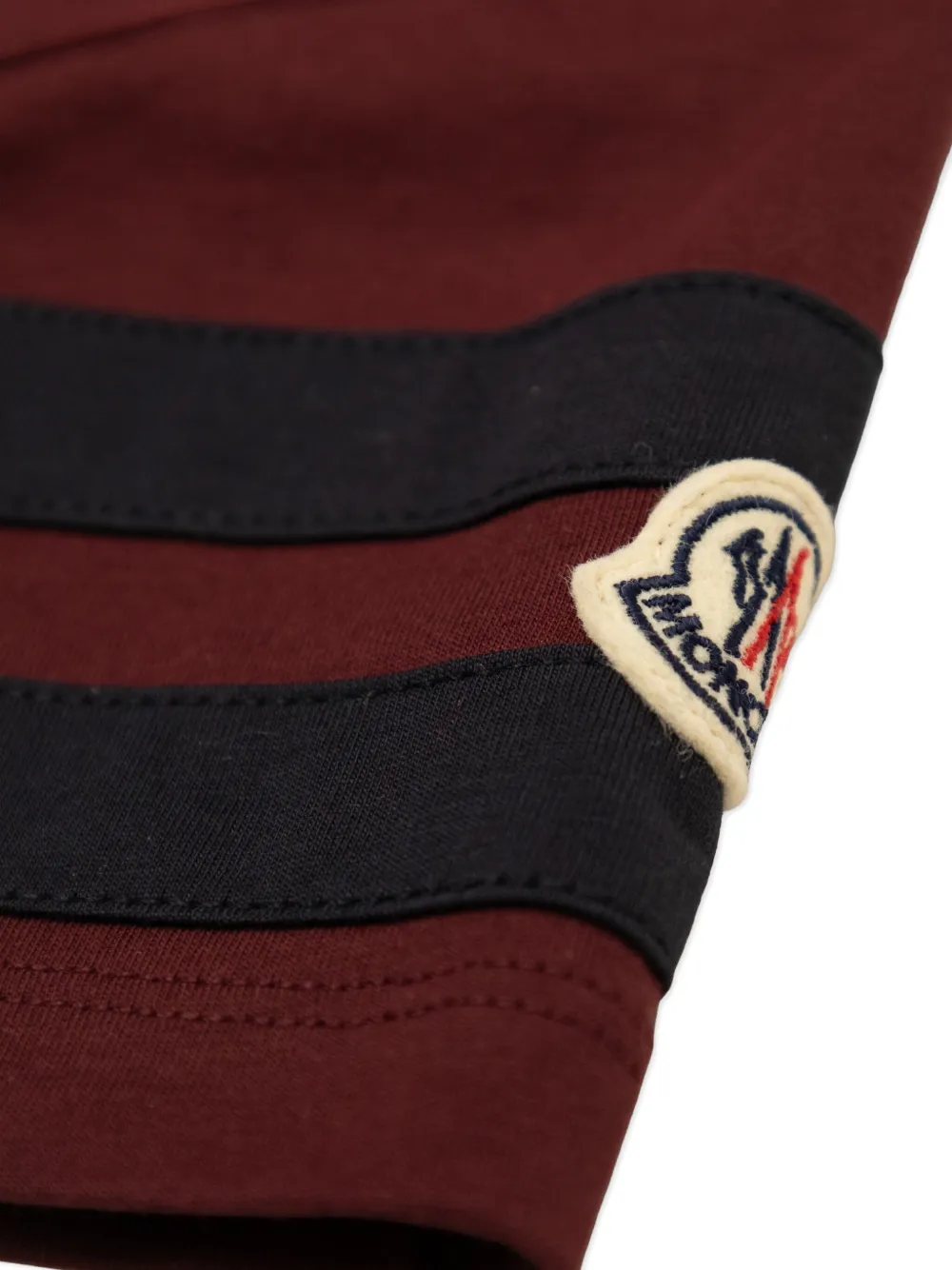 Moncler Enfant Big M T-shirt met logoprint en ronde hals Bruin