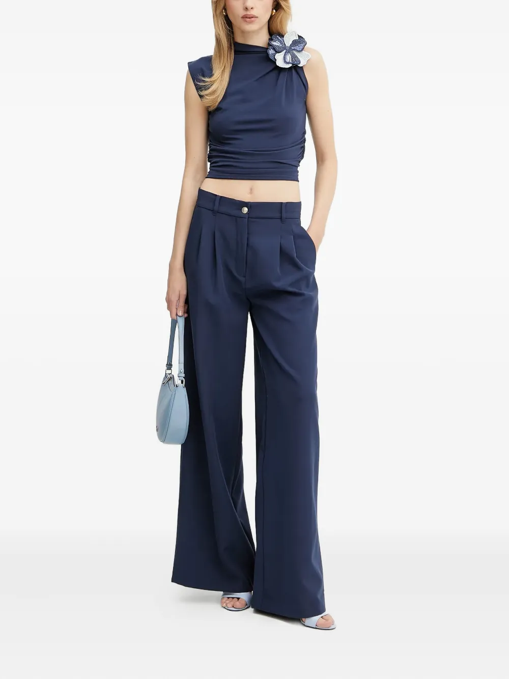 GUESS USA pleated wide-leg trousers | Wide-Leg Pants | Image 2