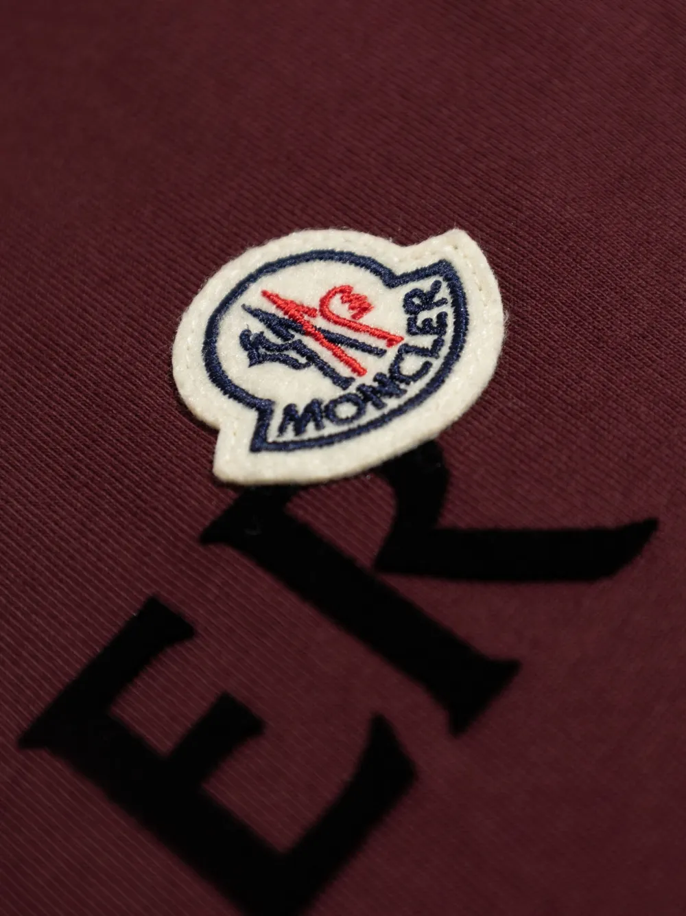 Moncler T-shirt met logoprint Rood