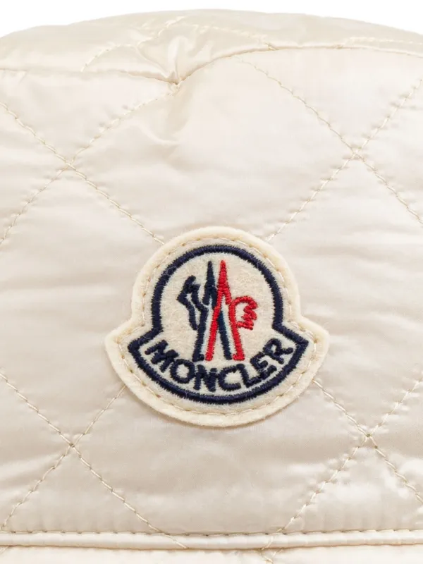 【MONCLER】キルティング バケットハット Moncler キルティング バケットハット | ニュートラル | FARFETCH JP