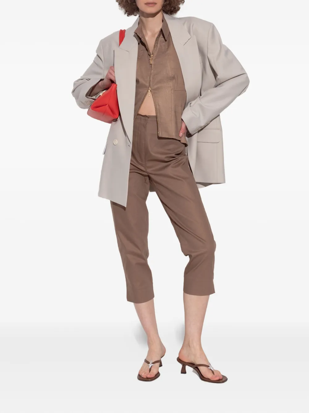 Cult Gaia tailored cropped trousers | Pantalones capri | Image 2