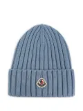 Moncler ribbed-knit beanie - Blue