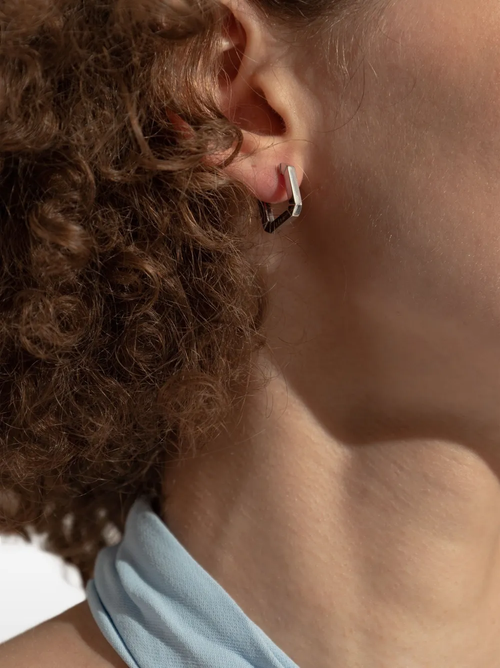  Eéra 18k White Gold Candy Mini Single Earring 