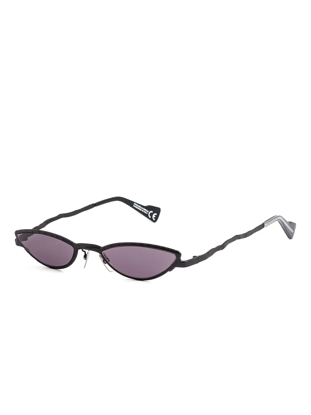 Kuboraum Z29 cat-eye frame sunglasses | Men | Image 2