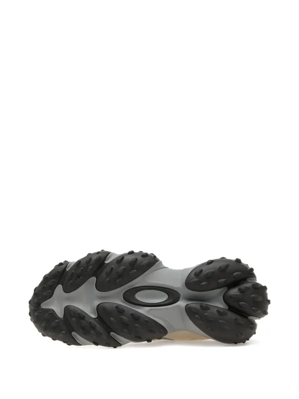 Oakley Edge Flex Sneakers | Grey | FARFETCH JO