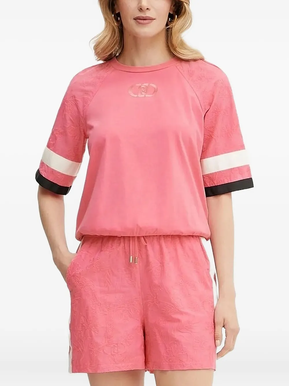 Liu •jo Embroidered T-shirt In Pink