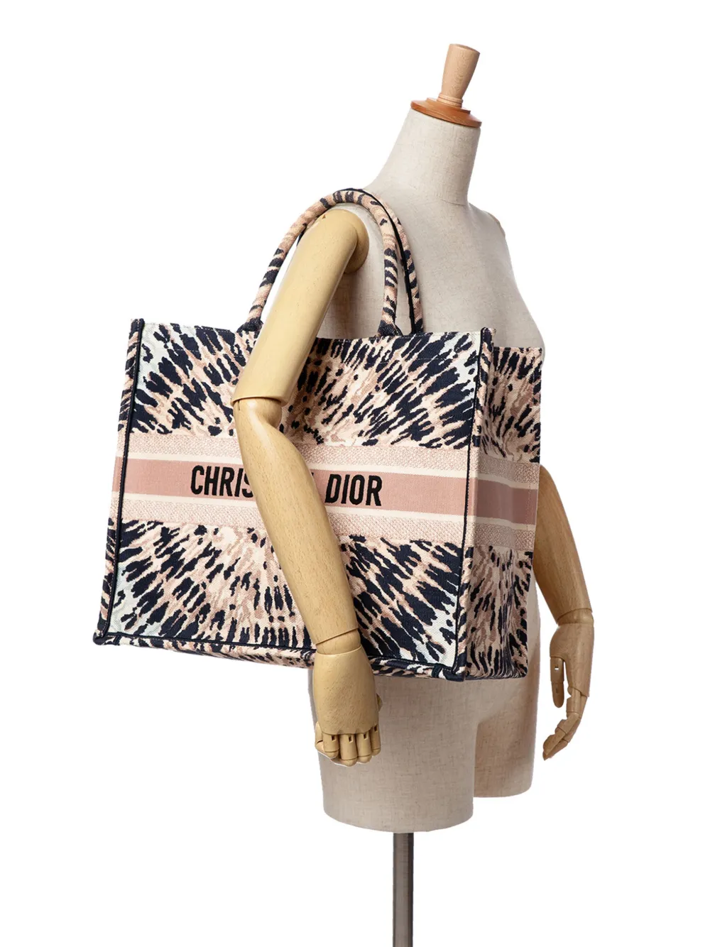 Christian Dior Pre-Owned 2020 Large Embroidered Canvas Tie Dye Book tote bag | Pre-Owned | Image 2