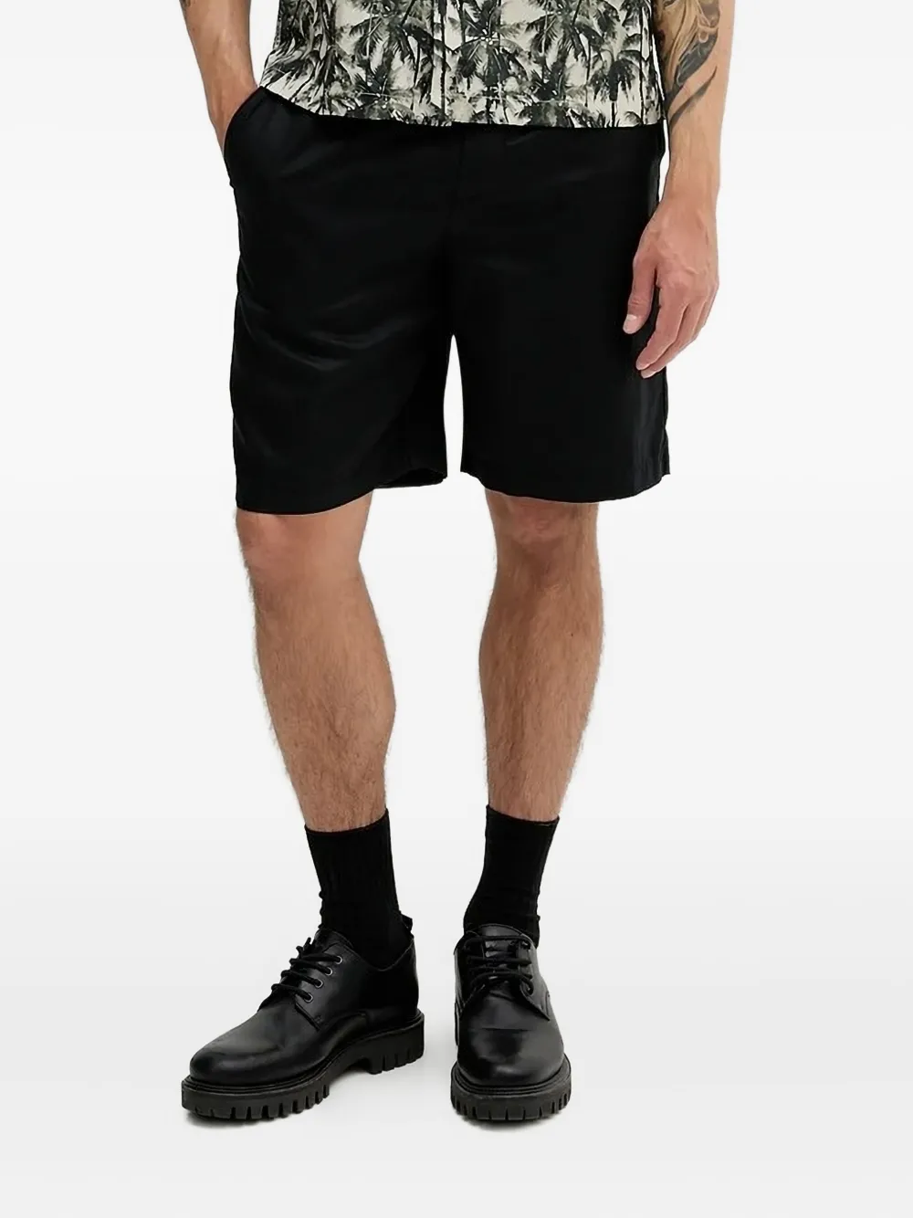 Armani Exchange Elasticated-waistband Shorts In Black