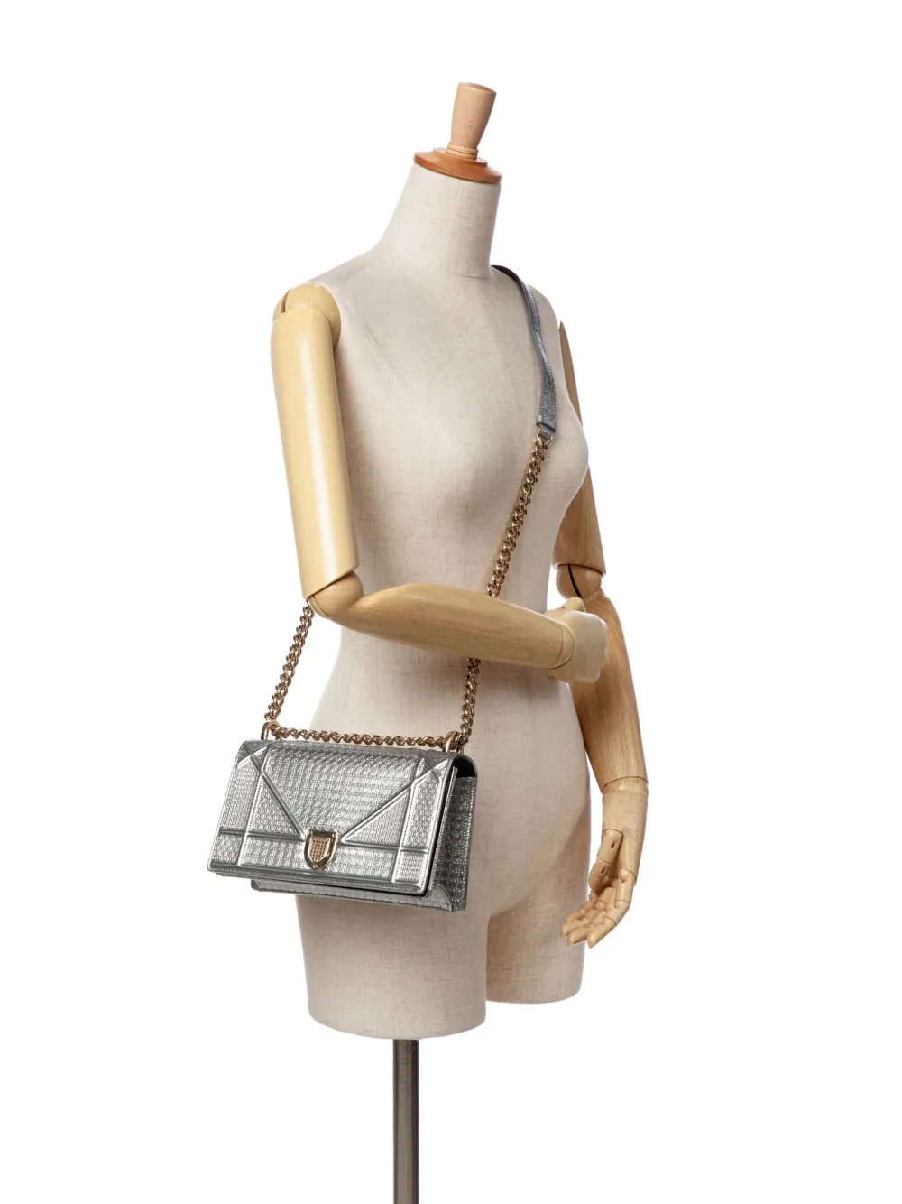 Christian Dior Pre-Owned 2017 Small Metallic Patent Microcannage Diorama Flap crossbody bag | Pre-Owned | Image 2
