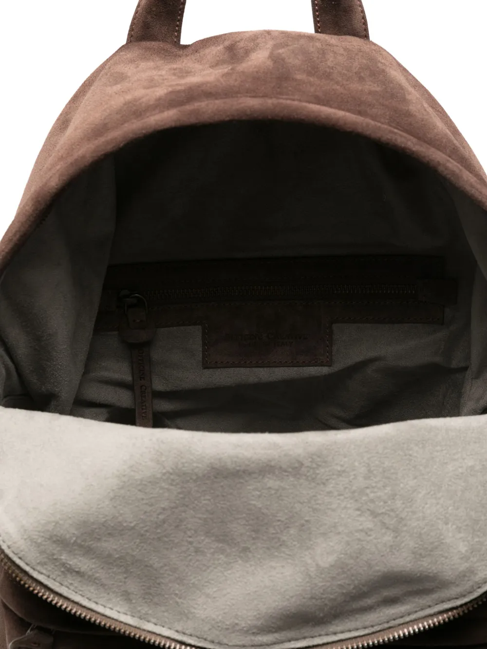 Officine Creative Suède rugzak met logodetail en rits Bruin