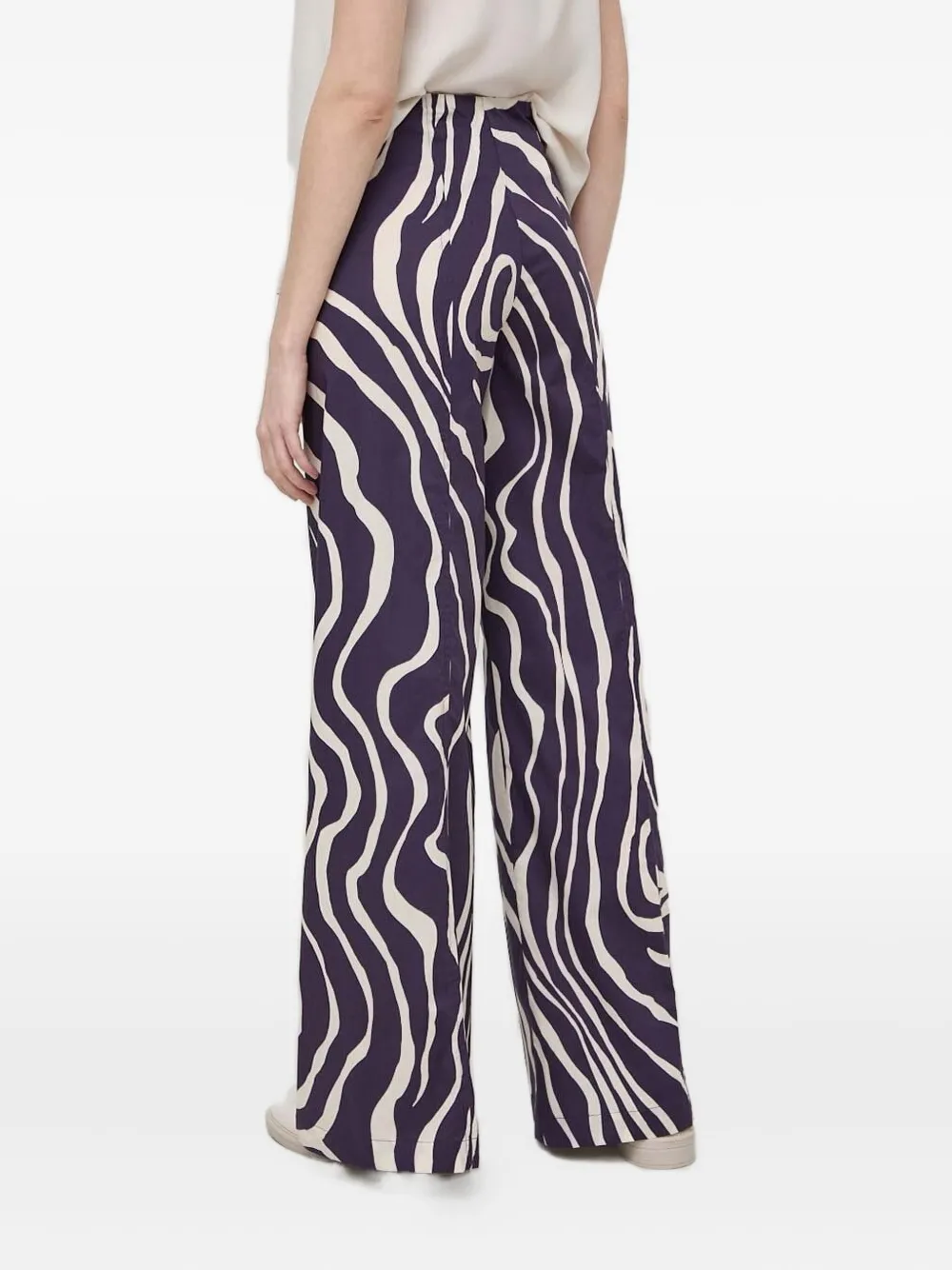 Liviana Conti Kalhoty wave-print trousers | High Waisted Pants | Image 2