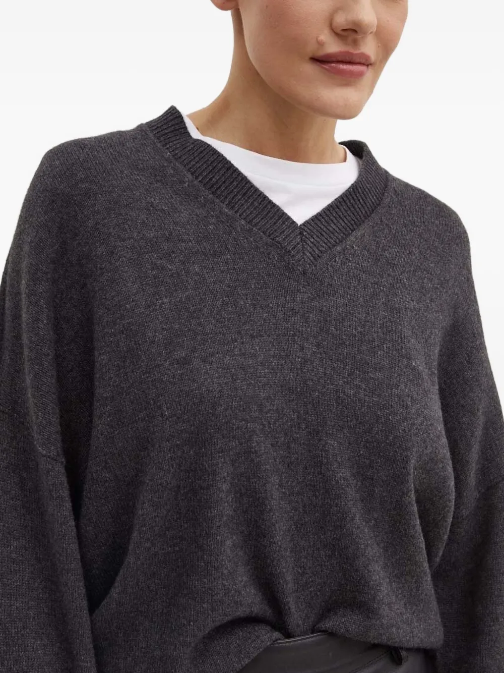 Liviana Conti V-neck Sweater In Black