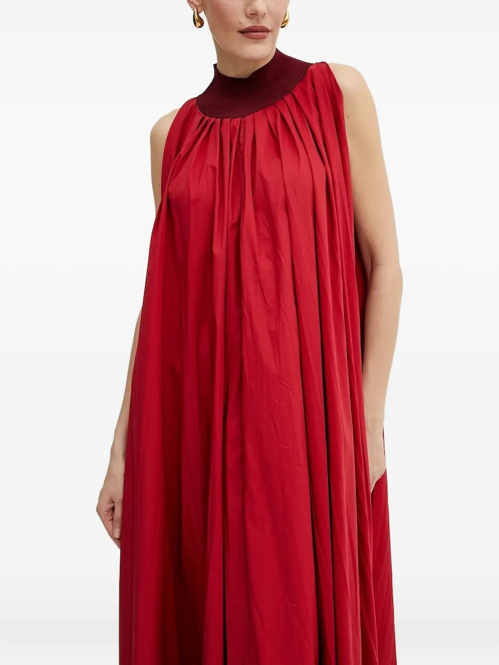 Liviana Conti Geplooide maxi-jurk met hoge hals Rood