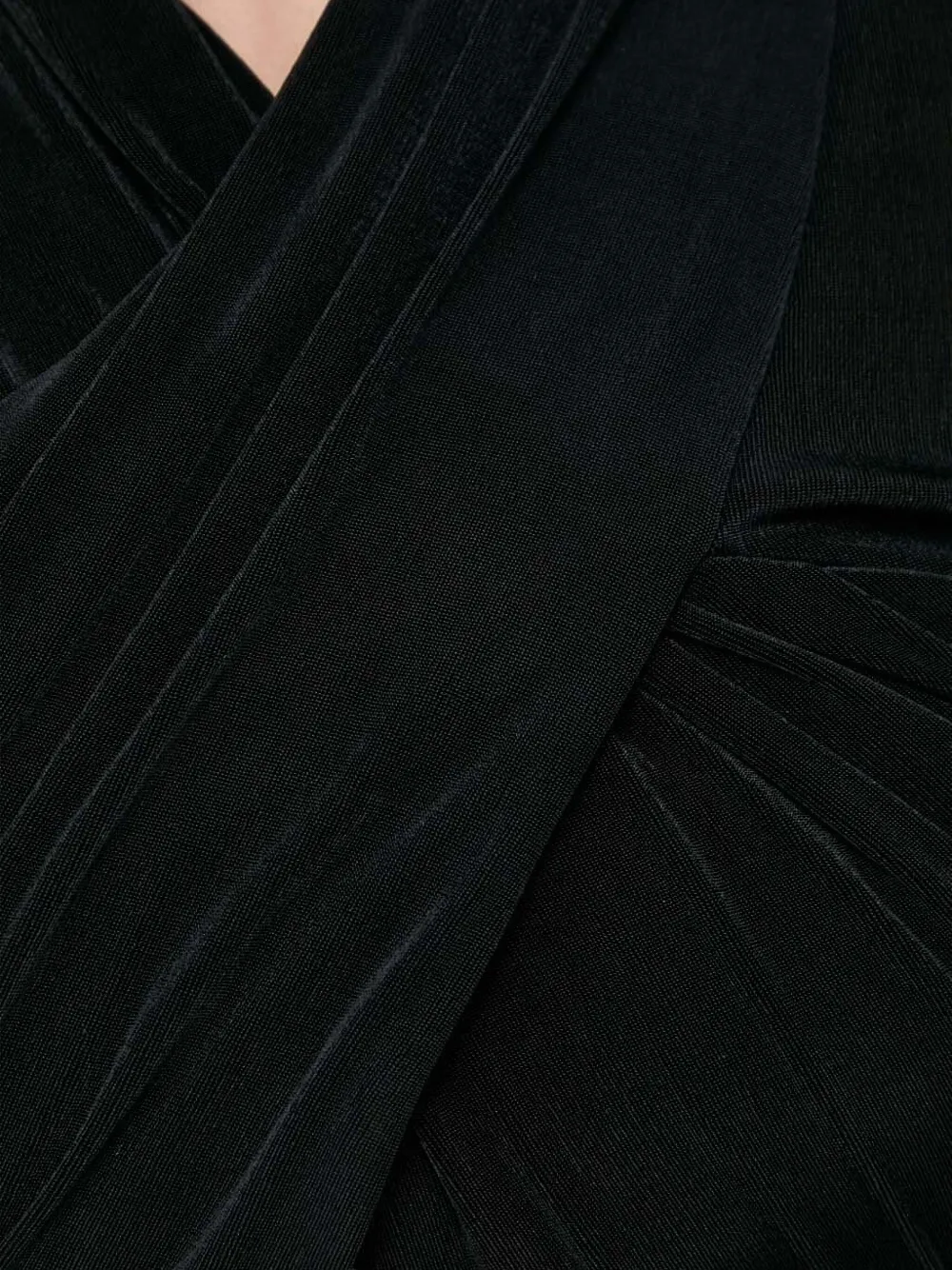 Bardot Wren Long-sleeve Top In Black