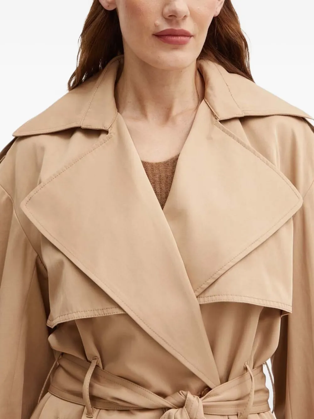 Bardot Halle trenchcoat met ceintuur en dubbele rij knopen Beige