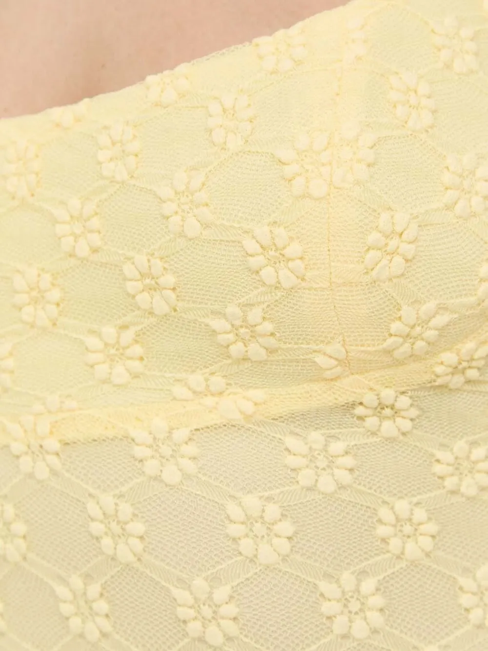 Bardot Jurk met bloemenkant Geel