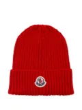 Moncler Enfant ribbed beanie - Red