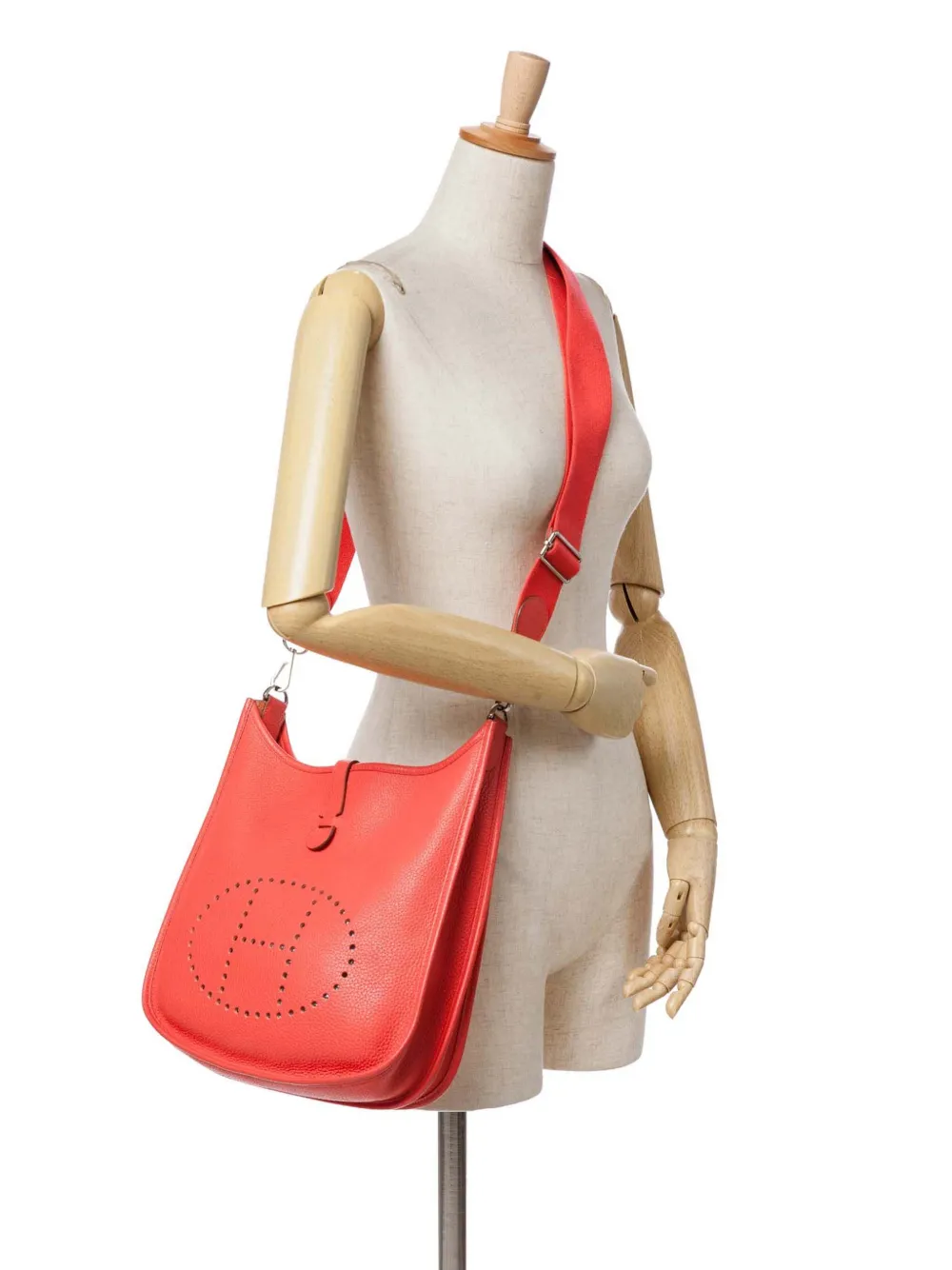 Hermès Pre-Owned 2014 Clemence Evelyne III 29 PM crossbody bag | Pre-Owned | Image 2