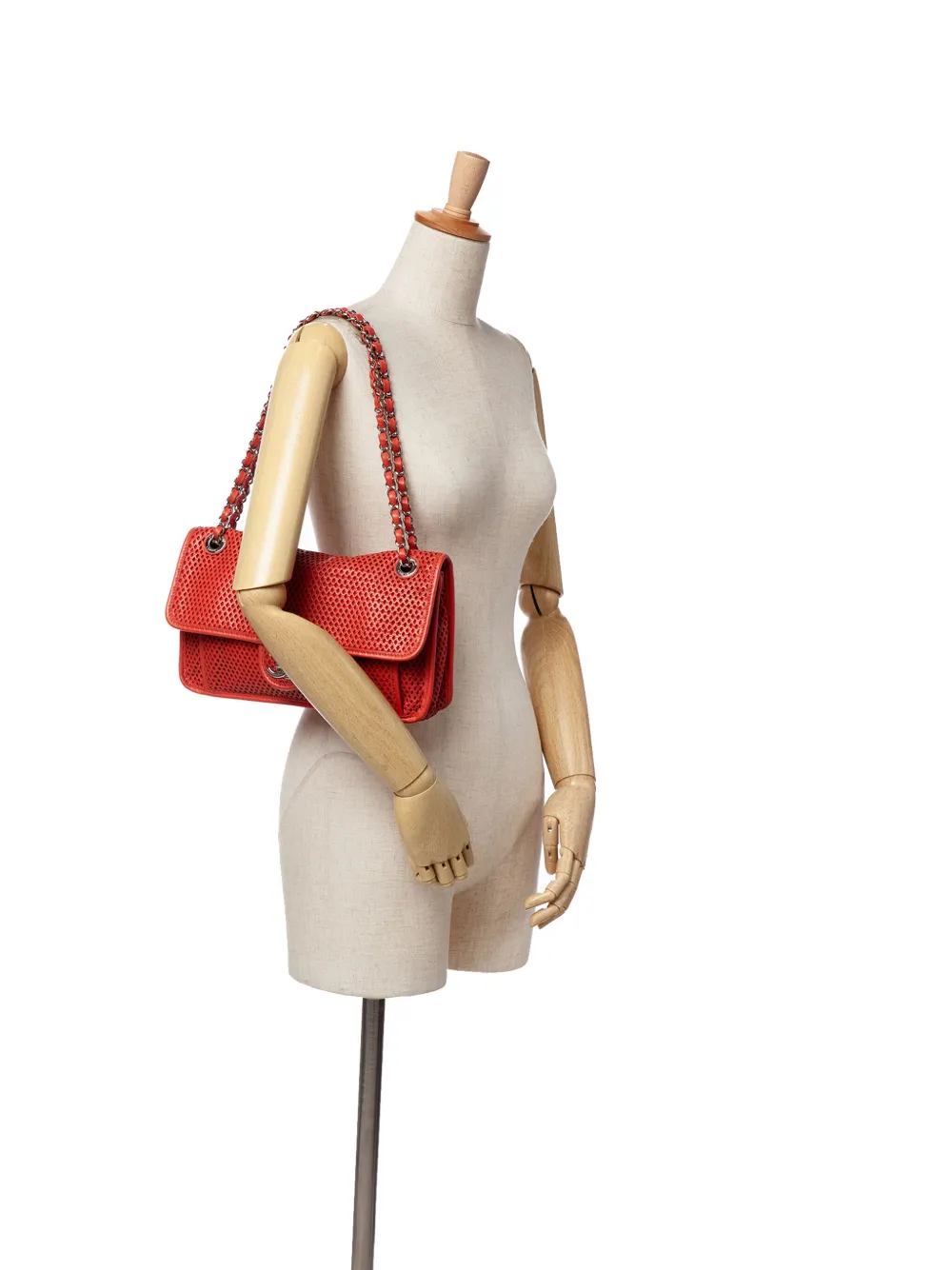 CHANEL Pre-Owned 2012-2013 Medium Lambskin Perforated Up In The Air Flap shoulder bag | Pre-Owned | Image 2