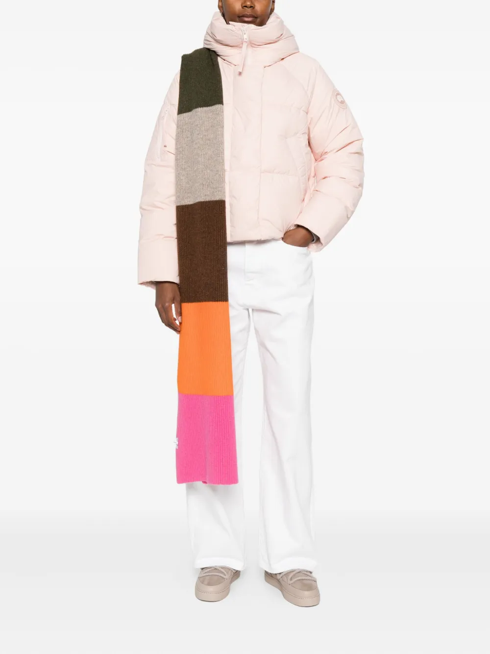 Canada Goose Chilliwack hooded puffer jacket | Down Jackets | Image 2