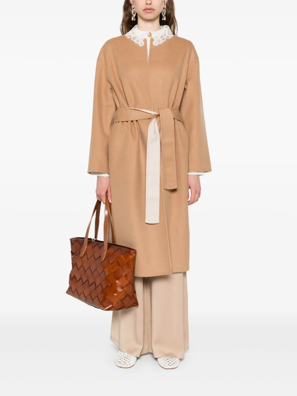 Fabiana Filippi Wollen jas met ceintuur Beige