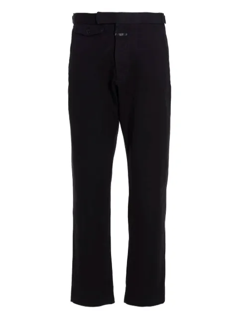 Closed belted trousers