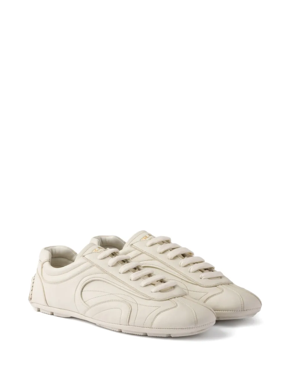 Prada Antiqued sneakers van nappaleer Beige
