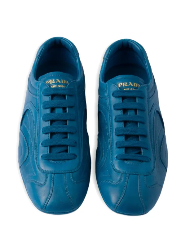 Prada Antiqued レザースニーカー | ブルー | FARFETCH JP