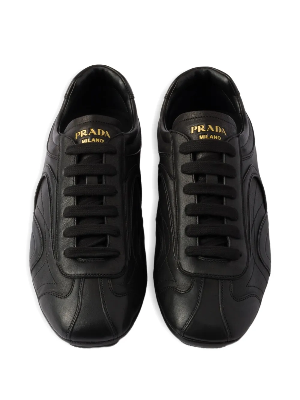 Prada Antiqued sneakers van nappaleer Zwart