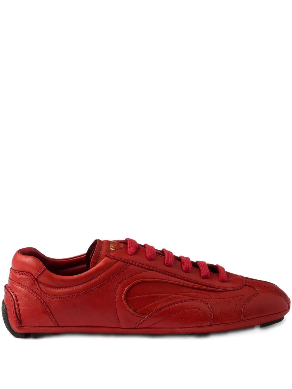 Prada Antiqued sneakers van nappaleer Bruin
