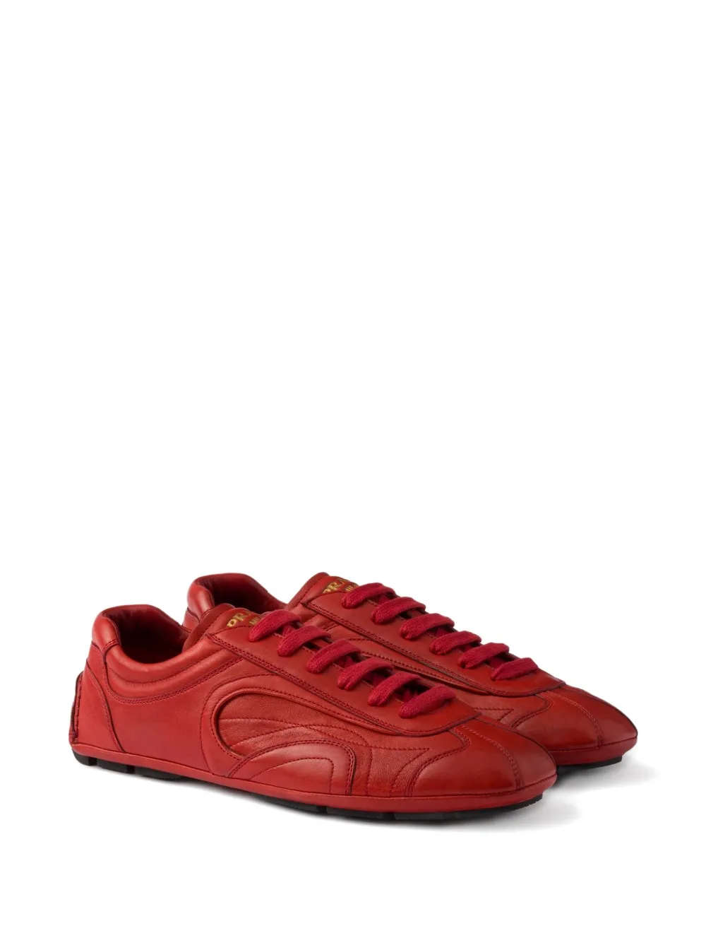 Prada Antiqued sneakers van nappaleer Bruin